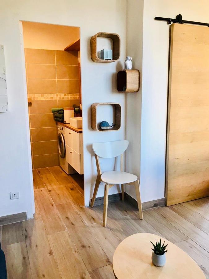 Un Petit Nid Les Pieds Dans L'Eau Apartamento Argelès-sur-Mer Exterior foto